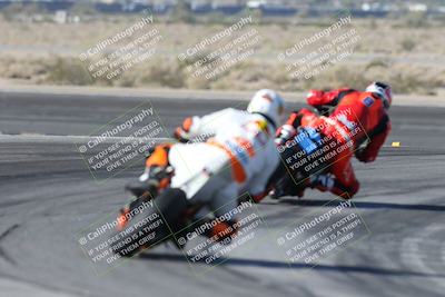 media/Dec-01-2025-Moto Forza (Mon) [[2daa91e15f]]/1-Advanced Group/Session 2 Turn 11 Backside/